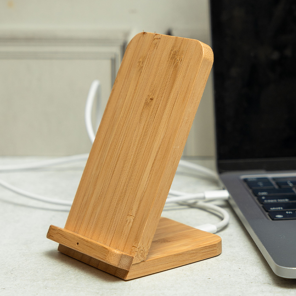 Cargador Wood Stand