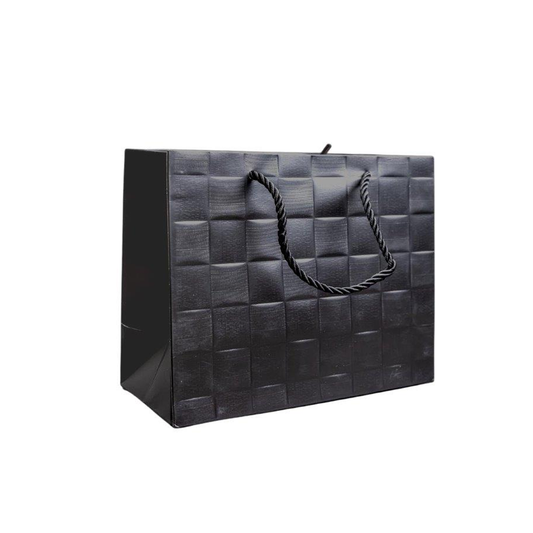 Bolsa Negra con Relieve